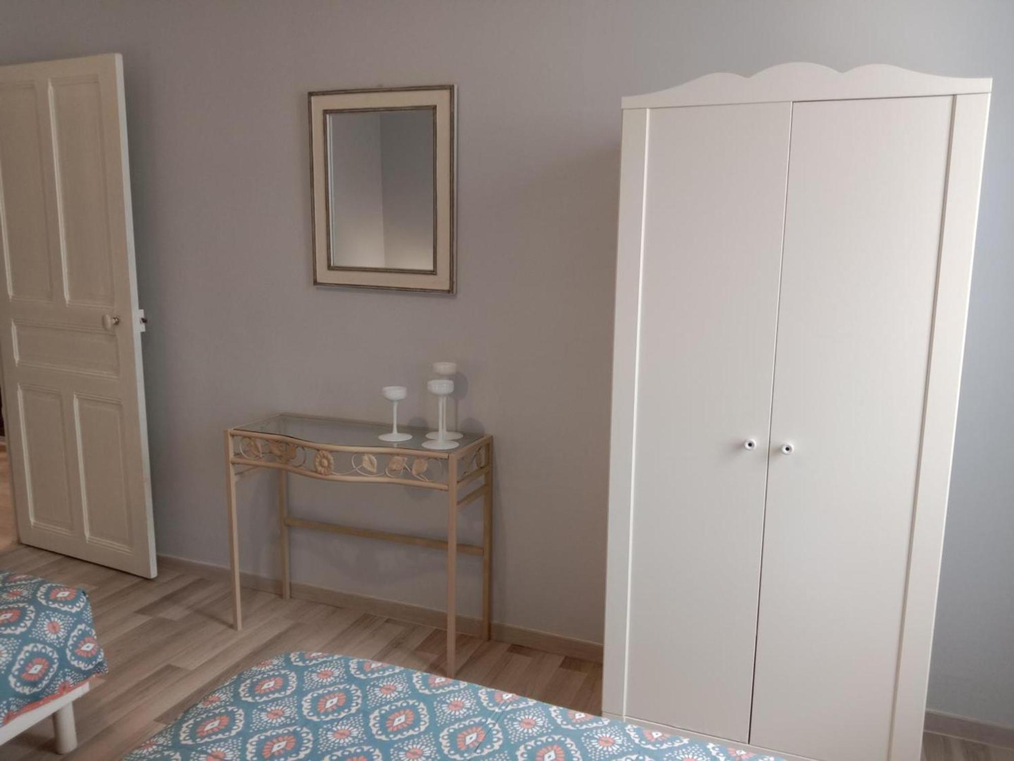Maison Renovee Proche Vichy : 3 Chambres, Cour Fermee, Tout Inclus, Ideal Curistes Et Activites Naturelles - Fr-1-489-481 Bellerive-sur-Allier Exterior foto