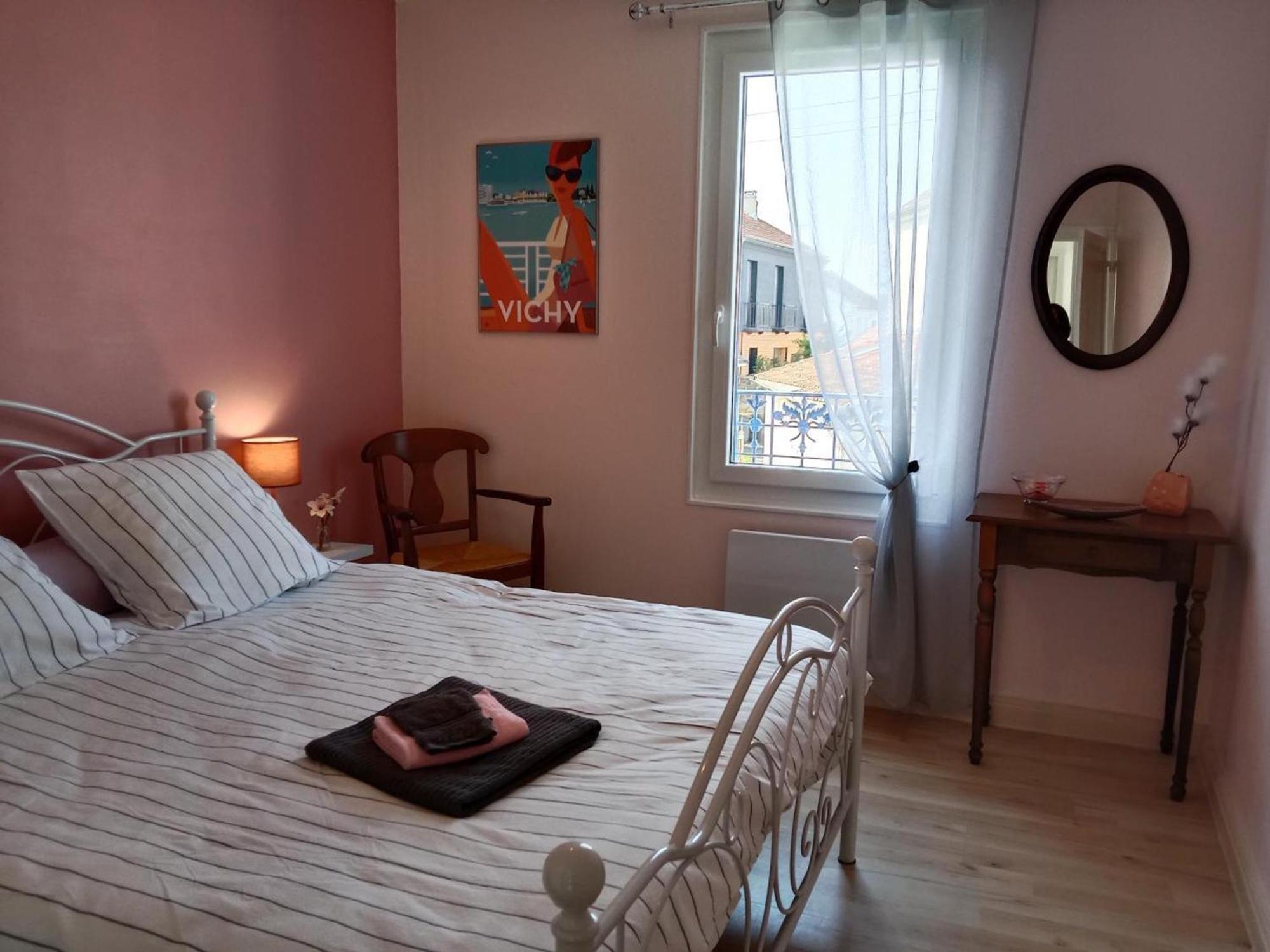 Maison Renovee Proche Vichy : 3 Chambres, Cour Fermee, Tout Inclus, Ideal Curistes Et Activites Naturelles - Fr-1-489-481 Bellerive-sur-Allier Exterior foto